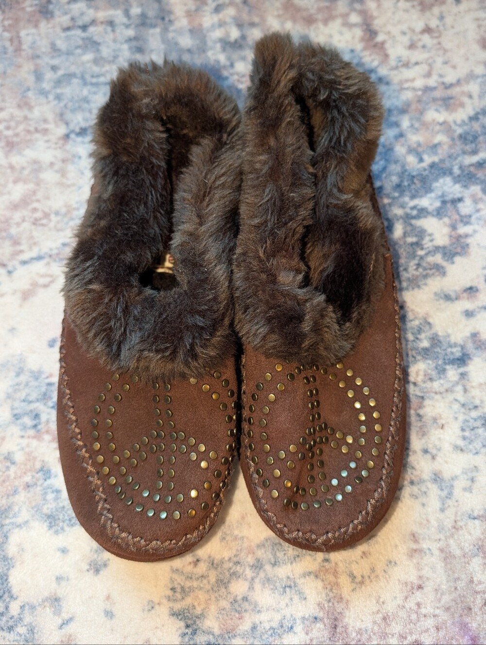 Lucky Brand Brown Moccasin Boots w/ Peace Sign